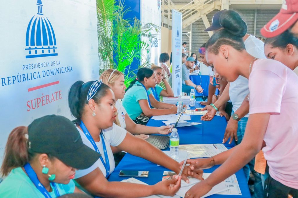 Ministerio De La Juventud Concluye Con éxito Primera Feria De
