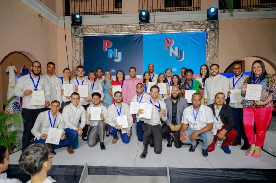24 finalistas de Santo Domingo y el Distrito Nacional para Premio Nacional de la Juventud