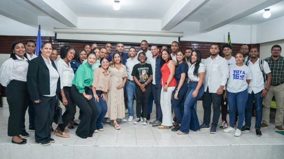 Ministerio de la Juventud llega hasta Puerto Plata con el podcast «Hablando con el  #31».