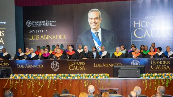 El Ministerio de la Juventud participa en la investidura Honoris Causa del presidente Luis Abinader.