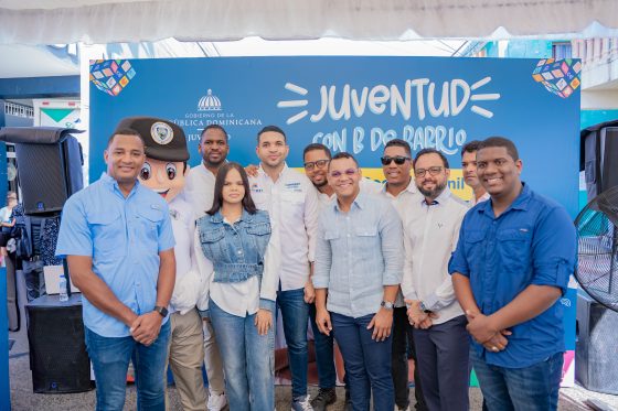 Ministerio de la Juventud lleva «Juventud con B de Barrio» a Las Palmas de Herrera,Santo Domingo Oeste.