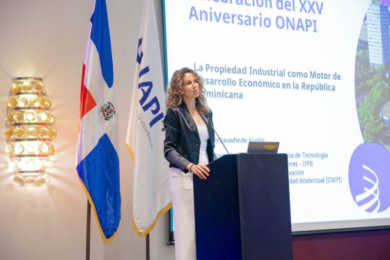 Viceministro Fernando Lagares asiste a conferencia internacional sobre propiedad industrial en el 25 aniversario de ONAPI 
